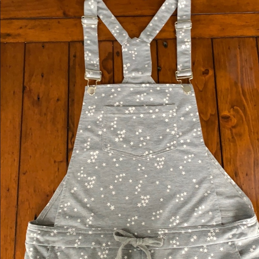 Grey Jersey Overall Shorts With White Stars